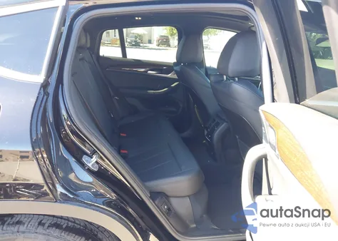 2019 BMW X4 xDrive30I z USA, uszkodzony, nr VIN 5UXUJ3C59KLG55302